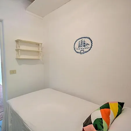 Βίλα Sleeps 13 Pool Air Con Wifi Κάπρι